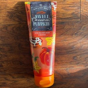 Bath and Body Works Sweet Cinnamon Pumpkin NWT